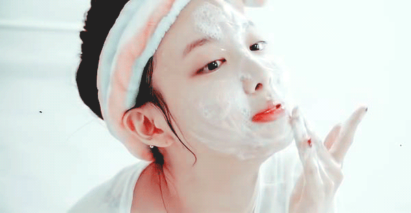 夏季痘痘疯长，避“痘”指南不可不知！