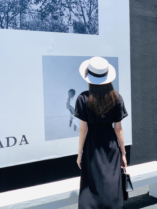 【百图lulu定制】【风骨连衣裙】V领收腰连衣裙 商品图3