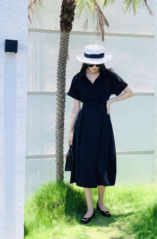 【百图lulu定制】【风骨连衣裙】V领收腰连衣裙 商品图5