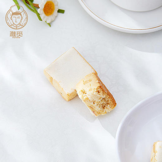 雅觅 奶皮松仁酥240g 12枚中式糕点零食小点心 手工下午茶早餐 商品图5