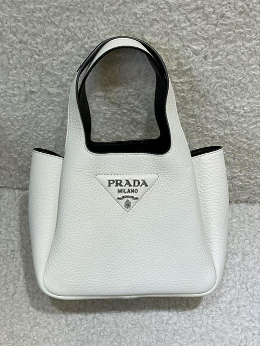 小小菜篮子  高度: 15.5cm 底宽: 10cm.  底长: 18cm。黑色。白色 自己备注 商品图12