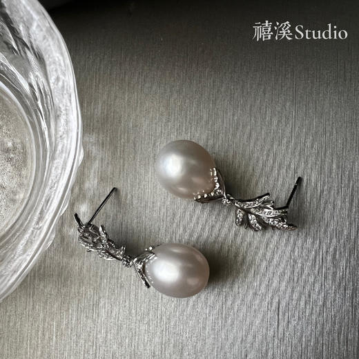 禧溪珠宝 乌菲兹的美人图 极光 大水滴耳坠 植物叶片造型 镶嵌进口锆石 纯银镀厚金 商品图3