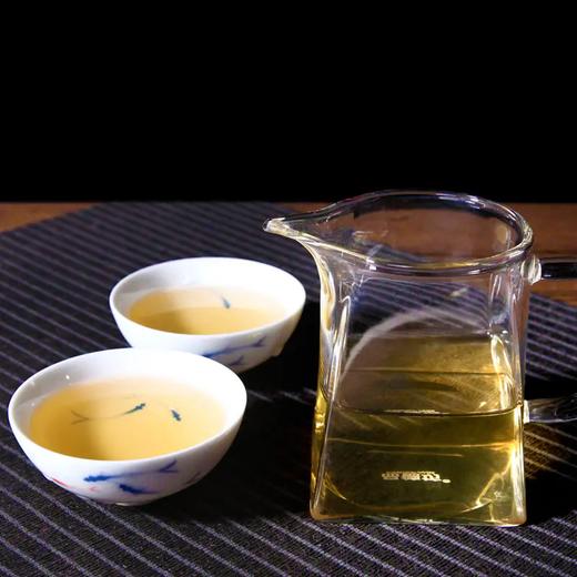 【限时优惠】今天下单送班章金芽！2017年名山古树茶 老班章普洱生茶357g  商品图4