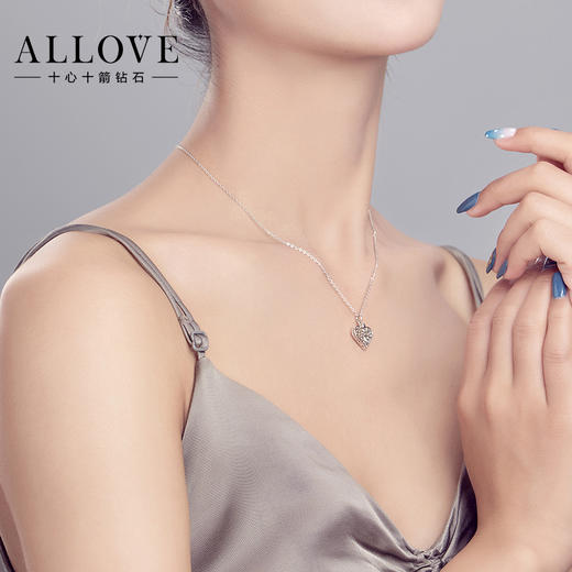 【把爱珍藏于心】ALLOVE S925钻石项链手链  多样的选择，让日常穿搭不再千篇一律，彰显新时代女性的多面自我 商品图10