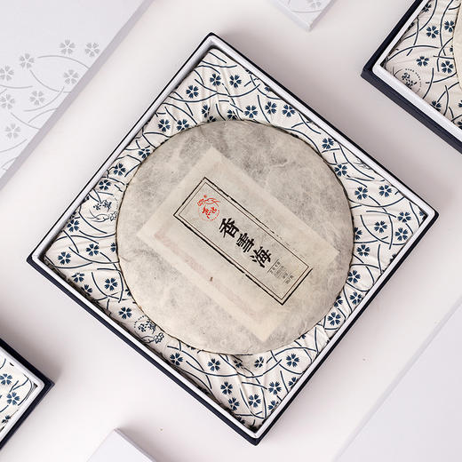 2018香雪海白茶饼 商品图0