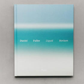 【预订】Liquid Horizon:Meditations on the Surf and Sea | 流动地平线:海浪与海洋的冥想 摄影集