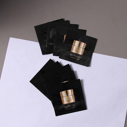 【爆款超低价预售 急单慎拍】10片价雅诗兰黛白金级花菁萃紧颜眼部精华滋养霜0.5ml专柜小样 商品图0