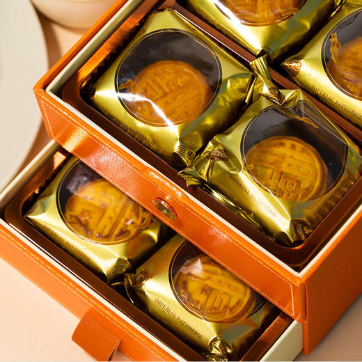 香港进口广港式皇玥 碧绿流心双辉月饼360g 商品图3