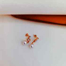 1F金鸿珍珠海水珍珠耳饰