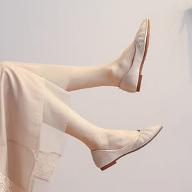 PARDORY   新款透气女鞋 蝴蝶结尖头蛋卷鞋&巴洛克风单鞋&飞织镂空拖鞋&飞织宽面拖鞋，干净，利落，优雅，只一眼，便是浓郁女人味