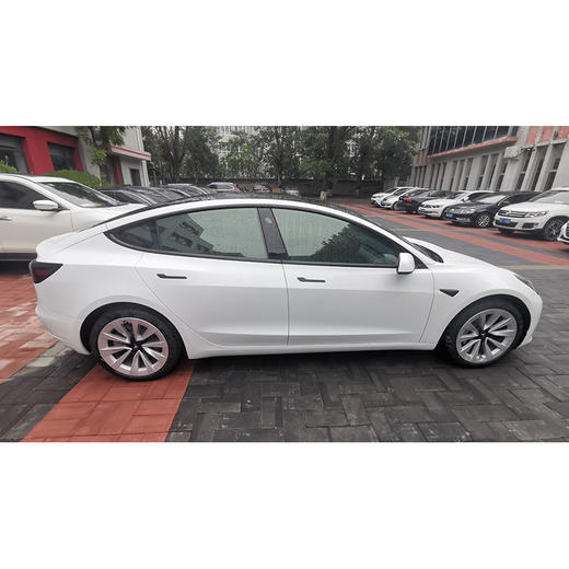 特斯拉 Model 3 标准续航后驱升级版 3D6 【长租-北京】 商品图2
