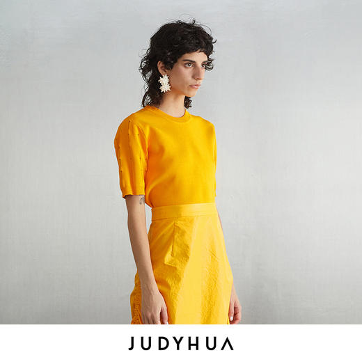 JUDYHUA 镂空袖设计针织上衣 商品图1