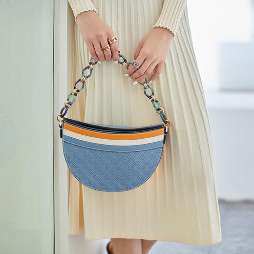 保兰德PLD东方雅奢经典系列45度老花链条新月包 单肩斜挎包女时尚手提包通勤必备女包 商品图3