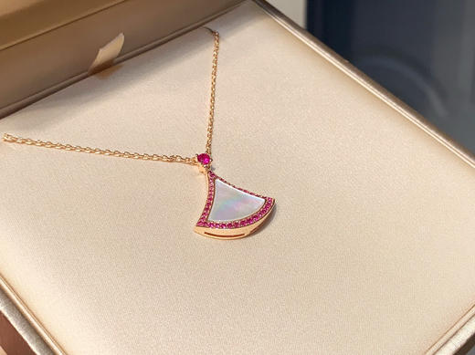 宝格丽七夕情人节扇子项链 商品图5