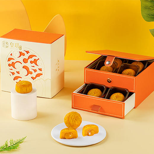 香港进口广港式皇玥 流心奶黄月饼360g 商品图3