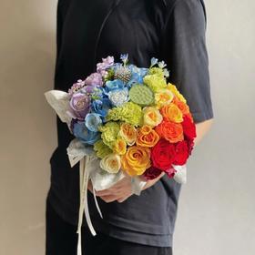 《斯人》彩虹渐变色抱抱桶