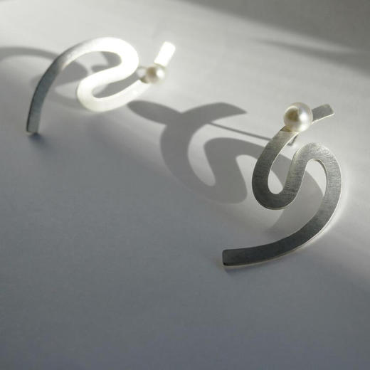 北京仓｜Joidart-Alexander-银色 蛇形 耳环［西班牙设计师］ 商品图2