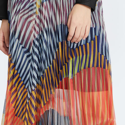 【不规则印花】谜底现代艺术浮雕绘画街拍凹造型半身裙228MB6150 商品图3