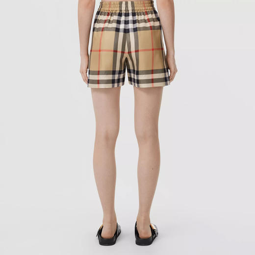 BURBERRY 巴宝莉 女士格纹丝质休闲短裤 典藏米色格子 8052748 A7028 商品图2