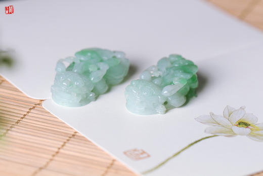 一对天然翡翠【貔貅】吊坠 配精美挂绳 商品图1