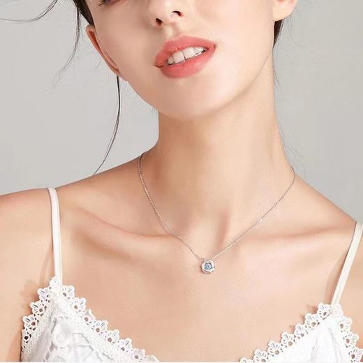 【让你“心”动的感觉】2022年新款跳动的心银项链，轻奢小众饰品七夕情人节生日礼物送女友 商品图3