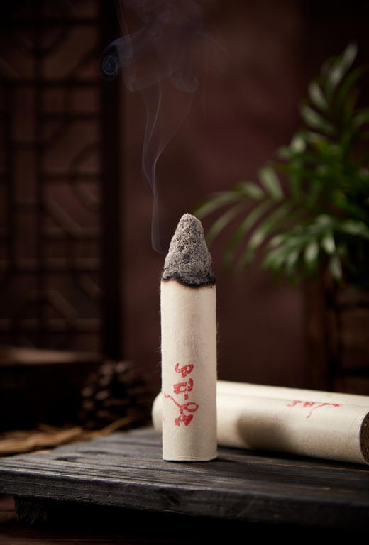 艾江山 大金条 蕲艾配方艾条 火力足 热而不烫 添加十几种中草药 商品图6