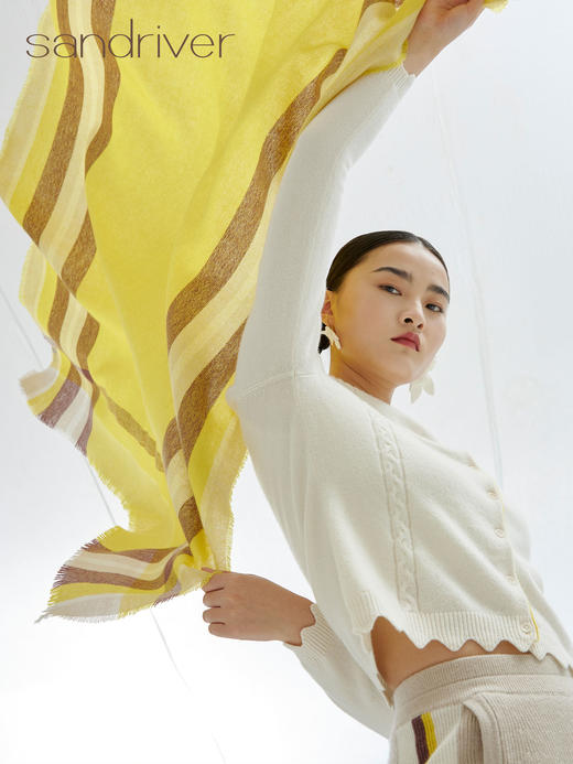 边框撞色羊绒披肩 SJF93P727B 商品图4