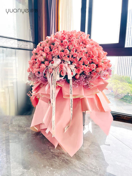 520朵粉色玫瑰韩式花束 商品图1