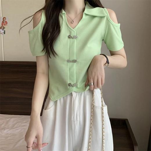 （清仓现货）【社群供T】19032小众甜辣设计感v领露肩小衫 商品图3