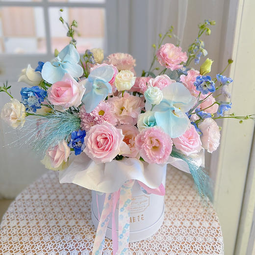 《仲夏》蝴蝶兰粉雪山仙气款抱抱桶 商品图0