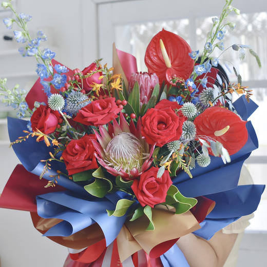 《繁华似锦》红色帝王红掌花束 商品图1