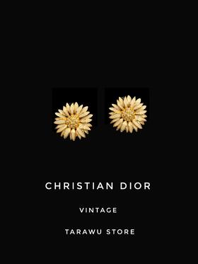 CHRISTIAN DIOR