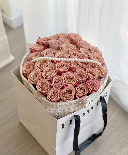 【一见钟情】卡布奇诺色系玫瑰花束    多款式可选 商品图2