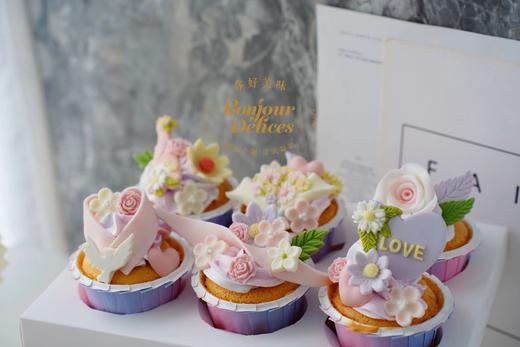 love花卉纸杯蛋糕 商品图1