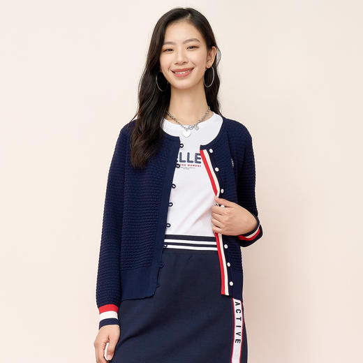 ELLE Active秋季女装时尚短款开衫外套针织衫上衣休闲圆领毛衣女 商品图6