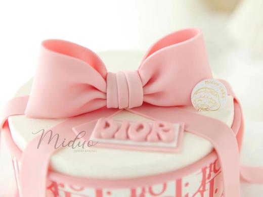 女士款 DIOR老花 奢侈品 印花 高级 粉色蝴蝶结蛋糕 商品图1
