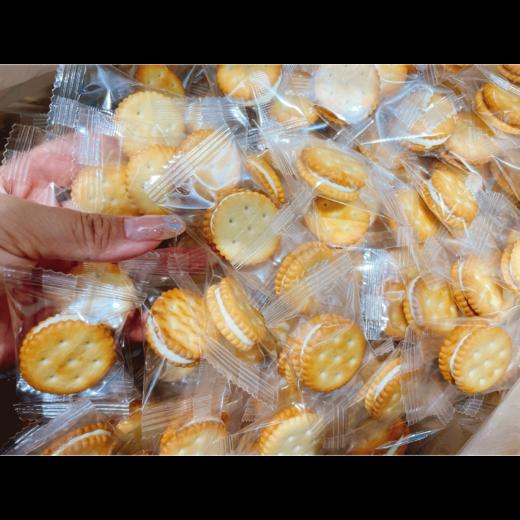 散装零食-黄油曲奇/一口酥/凤梨酥/雪花酥/纽扣饼干 商品图0