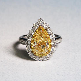 天然黄钻戒指2.45克拉