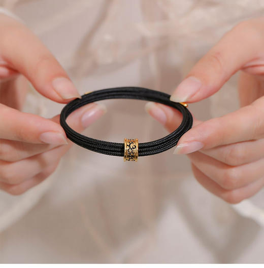 可调节磁性吸金绳磁力绳项链黑绳穿转运珠吊坠配绳原创设计男女可调节手链棉吸金绳长约58.5cm（不包含绳子上面黄金配件） 商品图3