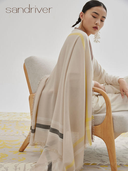 边框撞色羊绒披肩 SJF93P707B 商品图1