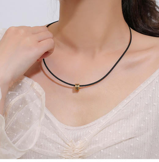 可调节磁性吸金绳磁力绳项链黑绳穿转运珠吊坠配绳原创设计男女可调节手链棉吸金绳长约58.5cm（不包含绳子上面黄金配件） 商品图6