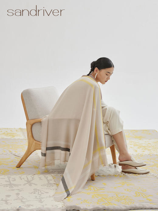 边框撞色羊绒披肩 SJF93P707B 商品图3