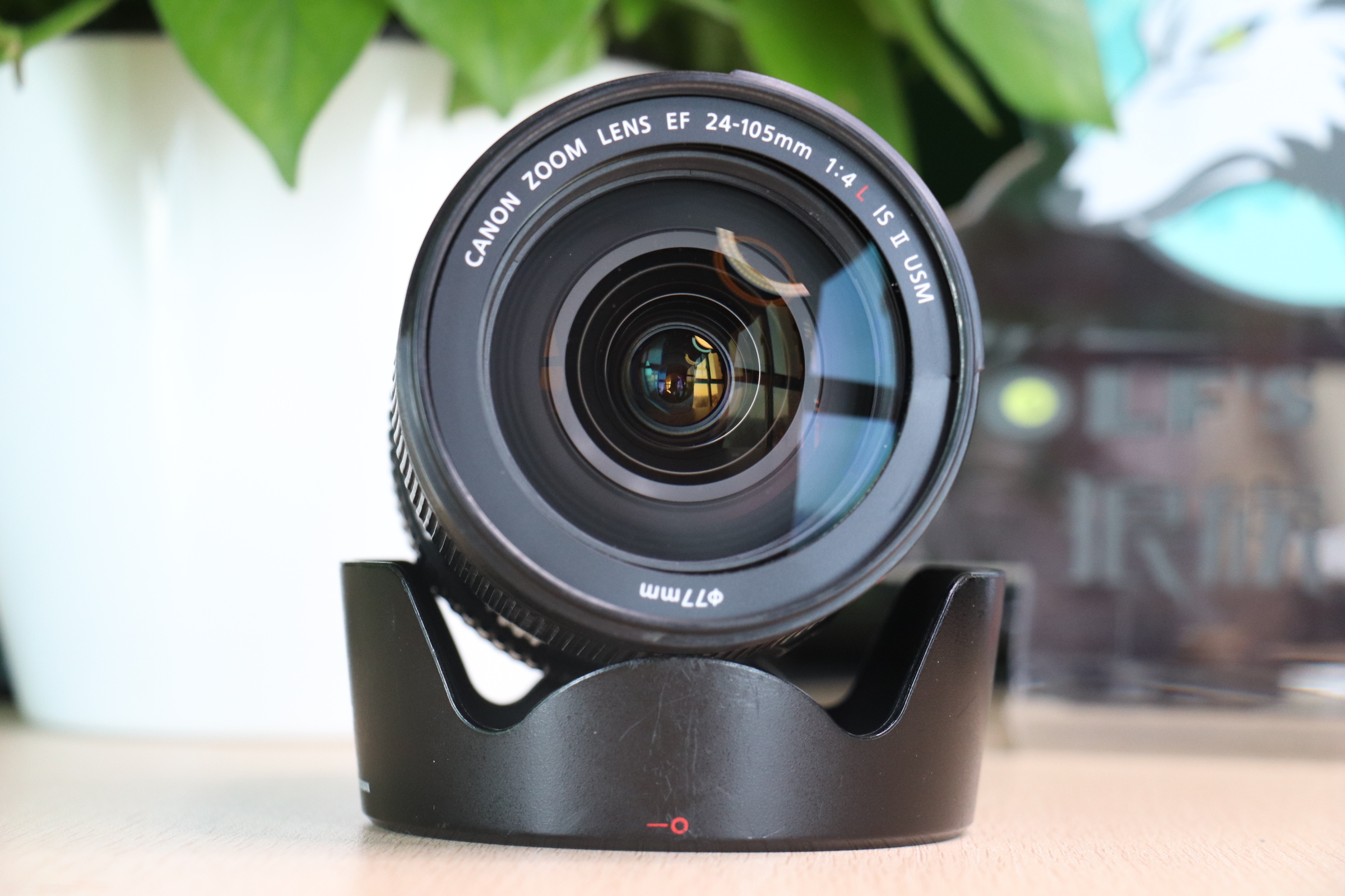 二手镜头佳能24105f4ii成色9成新换过排线