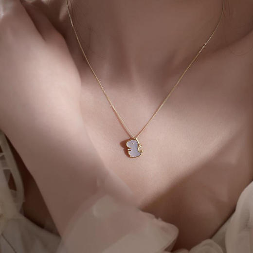 识忆金色吊坠，贝母镶嵌恐龙吊坠项链，闪o链小飞龙黄色2022年新款 七夕情人节礼物 商品图4