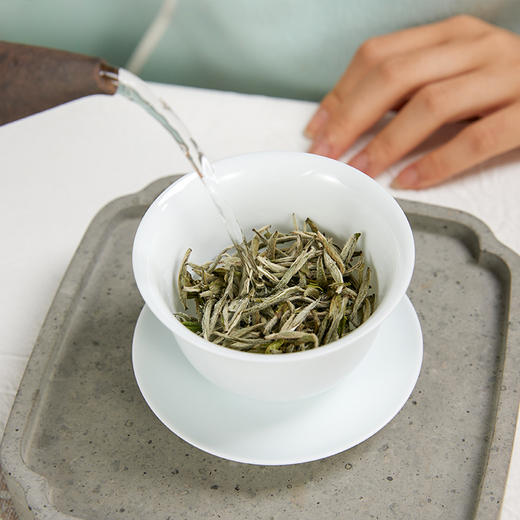 家天下系列丨2022年 压箱底 头采白毫银针 500g*2盒 商品图4