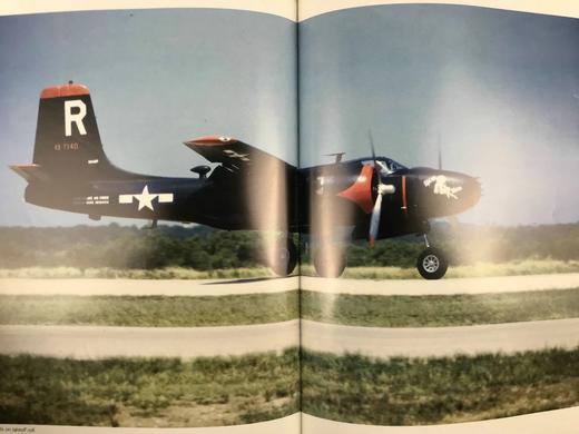 天空精神：二战中的飞机 100余幅插图 精装大16开 商品图5