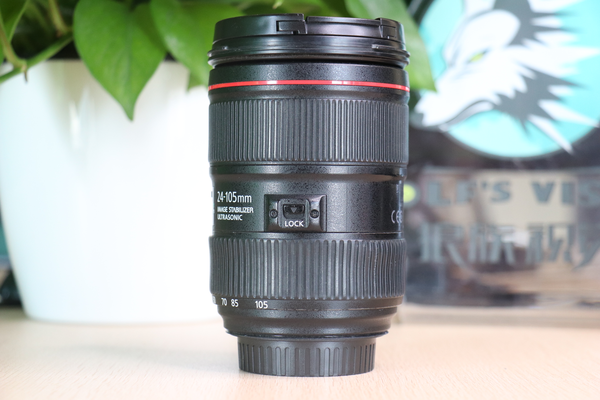 二手镜头佳能24105f4ii成色9成新换过排线