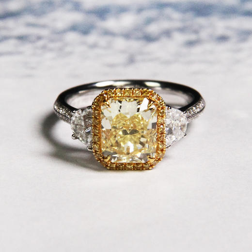 天然黄钻戒指3.03克拉 商品图0