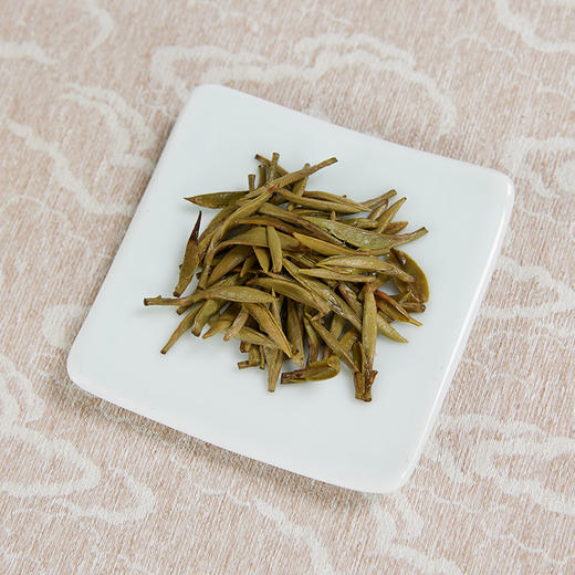 家天下系列丨2022年 压箱底 头采白毫银针 500g*2盒 商品图9