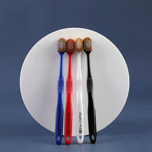 「日式宽头牙刷」饶益RAOYI 日式宽头软毛牙刷 12支/盒 高密植毛 深层清洁 绵柔亲和 舒适易清洁 商品图0